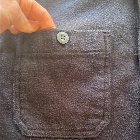 Mountain Hardware Black Button-Up Shirt/Over-shirt. Sz Medium. - Picture 7 of 9